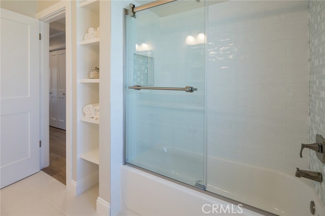 527 Maria Avenue, Redondo Beach, California 90277, 3 Bedrooms Bedrooms, ,2 BathroomsBathrooms,Residential,Sold,Maria,TR17109410