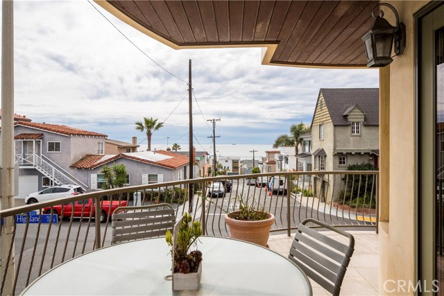 301 Homer Street, Manhattan Beach, California 90266, 3 Bedrooms Bedrooms, ,3 BathroomsBathrooms,Residential,Sold,Homer,SB19074682