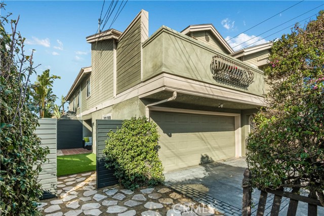 2231 Mathews Avenue, Redondo Beach, California 90278, 3 Bedrooms Bedrooms, ,2 BathroomsBathrooms,Residential,Sold,Mathews,PV21018337