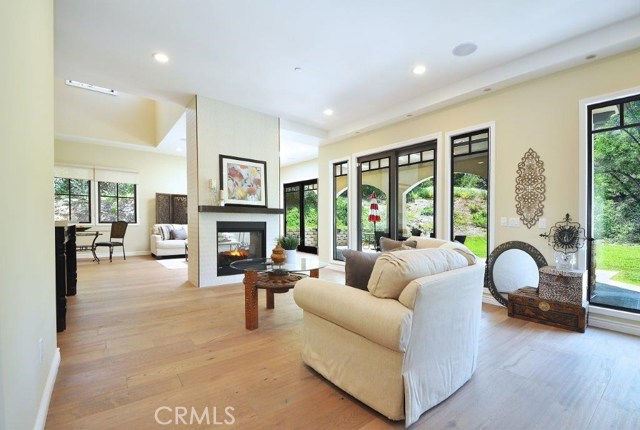 12 Casaba Road, Rolling Hills Estates, California 90274, 5 Bedrooms Bedrooms, ,4 BathroomsBathrooms,Residential,Sold,Casaba,PV18242609