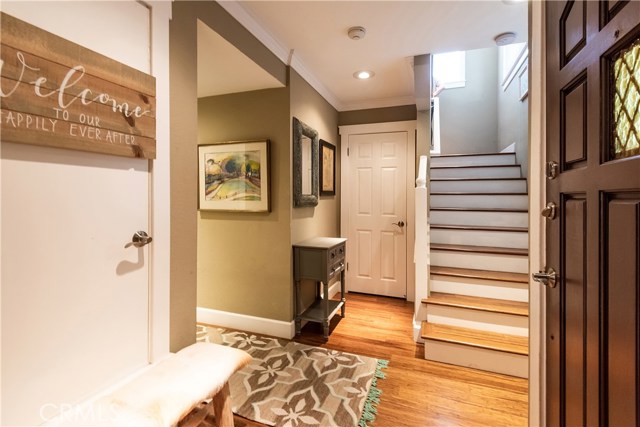 211 Helberta Avenue, Redondo Beach, California 90277, 2 Bedrooms Bedrooms, ,2 BathroomsBathrooms,Residential,Sold,Helberta,SB19015019