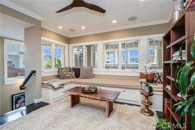 524 4th Street, Manhattan Beach, California 90266, 4 Bedrooms Bedrooms, ,2 BathroomsBathrooms,Residential,Sold,4th,SB21061545