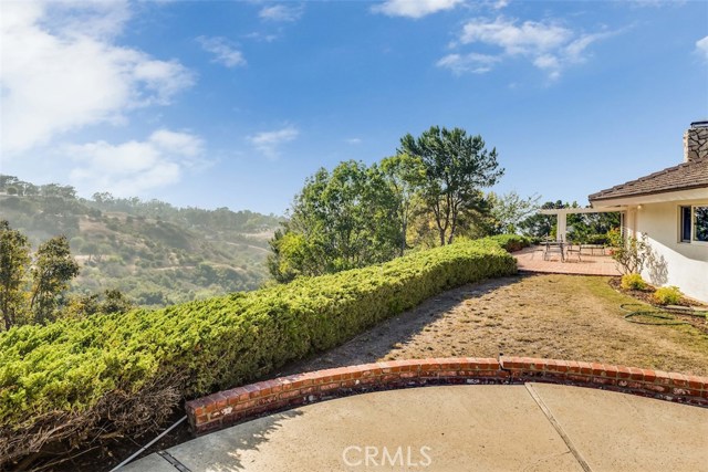 34 Chuckwagon Road, Rolling Hills, California 90274, 4 Bedrooms Bedrooms, ,3 BathroomsBathrooms,Residential,Sold,Chuckwagon,PV18051144