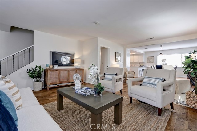 Brignt and Light with an open floor plan for everyday living!