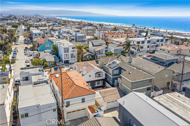329 3rd Street, Manhattan Beach, California 90266, 3 Bedrooms Bedrooms, ,2 BathroomsBathrooms,Residential,Sold,3rd Street,SB21065451
