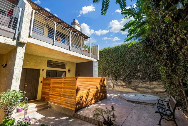 2106 Rockefeller Lane, Redondo Beach, California 90278, 2 Bedrooms Bedrooms, ,3 BathroomsBathrooms,Residential,Sold,Rockefeller,SB18216848