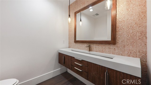 1020 Avenue A, Redondo Beach, California 90277, 6 Bedrooms Bedrooms, ,6 BathroomsBathrooms,Residential,Sold,Avenue A,PV20189738