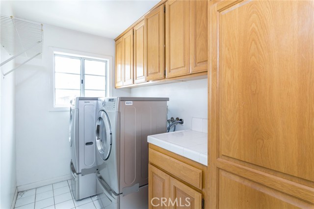 2101 Mackay Lane, Redondo Beach, California 90278, 4 Bedrooms Bedrooms, ,2 BathroomsBathrooms,Residential,Sold,Mackay,SB18133550