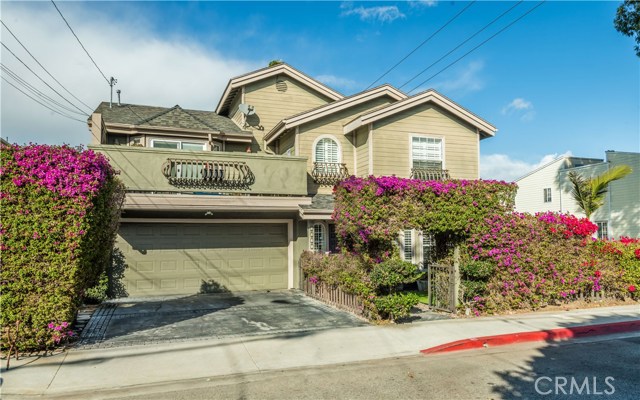 2231 Mathews Avenue, Redondo Beach, California 90278, 3 Bedrooms Bedrooms, ,2 BathroomsBathrooms,Residential,Sold,Mathews,PV21018337