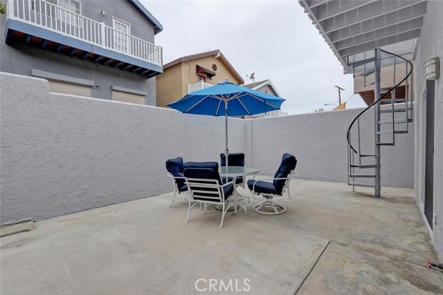 1704 Haynes Lane, Redondo Beach, California 90278, 3 Bedrooms Bedrooms, ,2 BathroomsBathrooms,Residential,Sold,Haynes,SB19142803