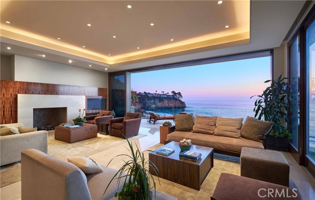 Photo of 25 Bay Drive, Laguna Beach, CA 92651