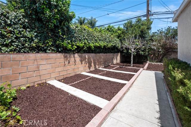 2047 Macarthur Street, Rancho Palos Verdes, California 90275, 4 Bedrooms Bedrooms, ,1 BathroomBathrooms,Residential,Sold,Macarthur,PV21118320