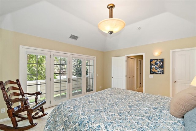 3 Bed Home for Sale in Encino, California