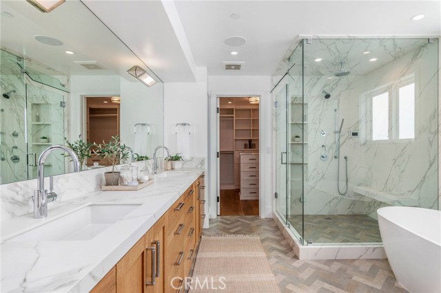 Sumptuous Master Bath