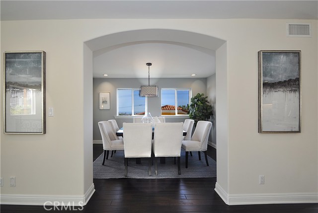 826 15th Street, Hermosa Beach, California 90254, 4 Bedrooms Bedrooms, ,3 BathroomsBathrooms,Residential,Sold,15th,SB19018013