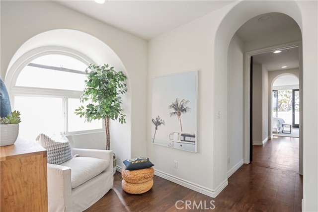 2322 Laurel Bluff Drive, Manhattan Beach, California 90266, 4 Bedrooms Bedrooms, ,3 BathroomsBathrooms,Residential,Sold,Laurel Bluff,SB21167191