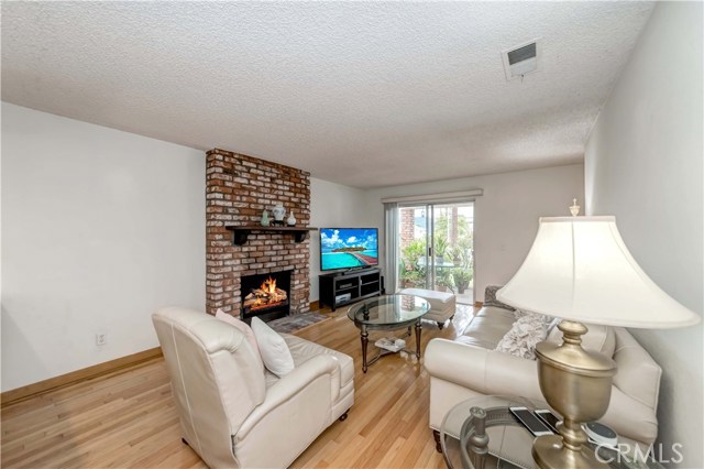 1720 Harriman Lane, Redondo Beach, California 90278, 4 Bedrooms Bedrooms, ,2 BathroomsBathrooms,Residential,Sold,Harriman,SB20111040