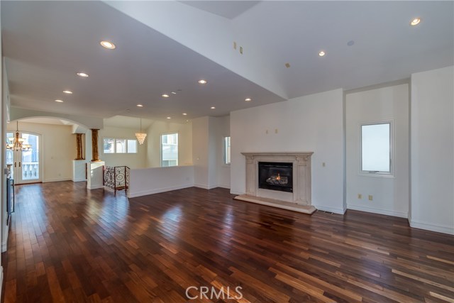 607 Guadalupe Avenue, Redondo Beach, California 90277, 4 Bedrooms Bedrooms, ,4 BathroomsBathrooms,Residential,Sold,Guadalupe,PV18043170