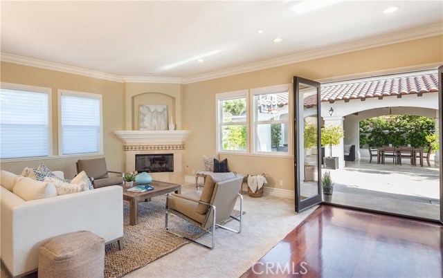 1510 Mathews Avenue, Manhattan Beach, California 90266, 5 Bedrooms Bedrooms, ,5 BathroomsBathrooms,Residential,Sold,Mathews,SB18121956