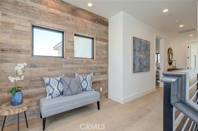 1130 21st Street, Manhattan Beach, California 90266, 5 Bedrooms Bedrooms, ,4 BathroomsBathrooms,Residential,Sold,21st,SB21098347