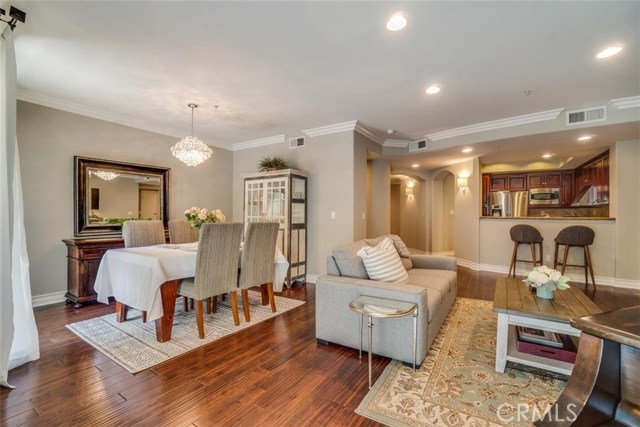 3 Bed Home for Sale in Studio City, California