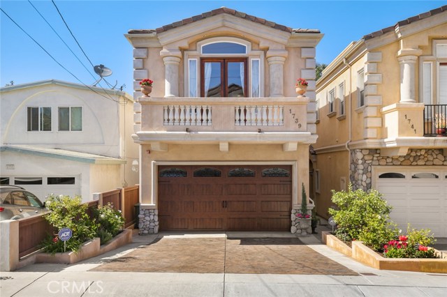 1739 Carlson Lane, Redondo Beach, California 90278, 4 Bedrooms Bedrooms, ,2 BathroomsBathrooms,Residential,Sold,Carlson,SB18154532