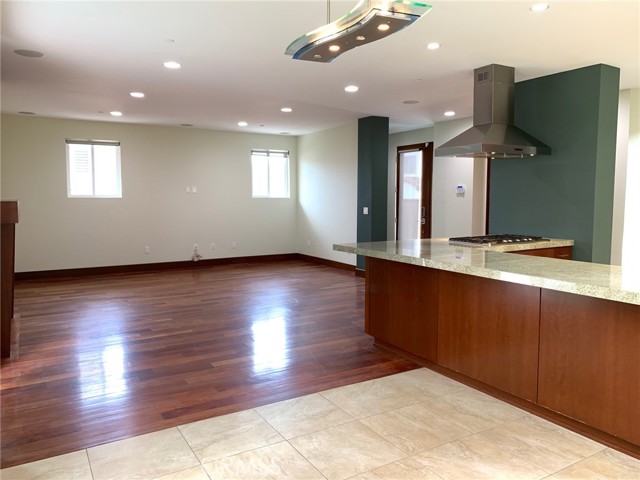 1933 Gates Avenue, Redondo Beach, California 90278, 4 Bedrooms Bedrooms, ,3 BathroomsBathrooms,Residential,Sold,Gates,SB21164757