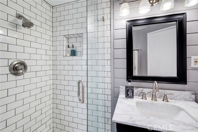 2215 Glick Court, Redondo Beach, California 90278, 4 Bedrooms Bedrooms, ,2 BathroomsBathrooms,Residential,Sold,Glick,SB18233493