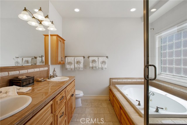 1505 Rindge Lane, Redondo Beach, California 90278, 3 Bedrooms Bedrooms, ,2 BathroomsBathrooms,Residential,Sold,Rindge,SB19188272