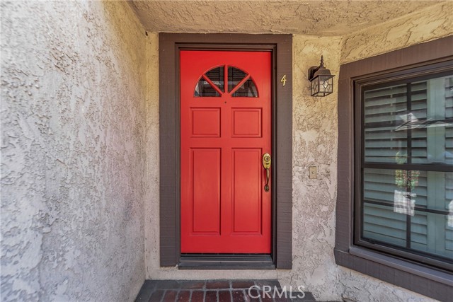 2 Bed Home for Sale in Valley Village, California