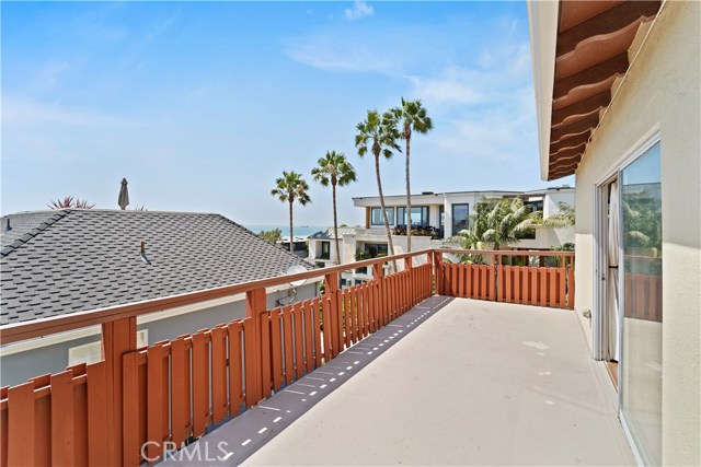 2821 Bayview Drive, Manhattan Beach, California 90266, ,Residential Income,Sold,Bayview,SB20158873