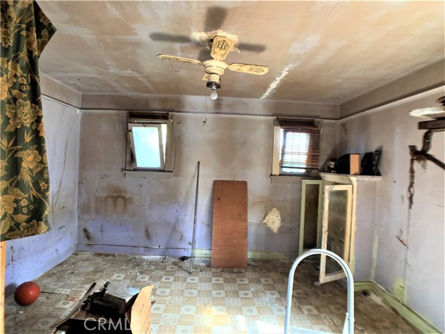 1 Bed Home for Sale in Compton, California