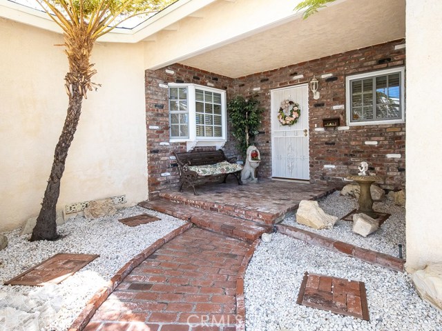 2055 Dorado Drive, Rancho Palos Verdes, California 90275, 3 Bedrooms Bedrooms, ,2 BathroomsBathrooms,Residential,Sold,Dorado,PV20161821