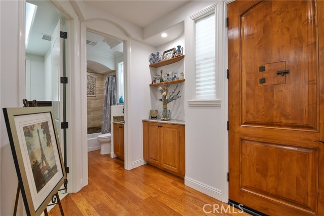 1725 Ford Avenue, Redondo Beach, California 90278, 4 Bedrooms Bedrooms, ,4 BathroomsBathrooms,Residential,Sold,Ford,CV21038454