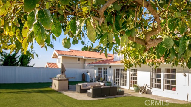 604 Epping Road, Palos Verdes Estates, California 90274, 5 Bedrooms Bedrooms, ,2 BathroomsBathrooms,Residential,Sold,Epping,SB18045083