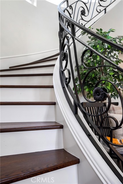 2322 Laurel Bluff Drive, Manhattan Beach, California 90266, 4 Bedrooms Bedrooms, ,3 BathroomsBathrooms,Residential,Sold,Laurel Bluff,SB21167191