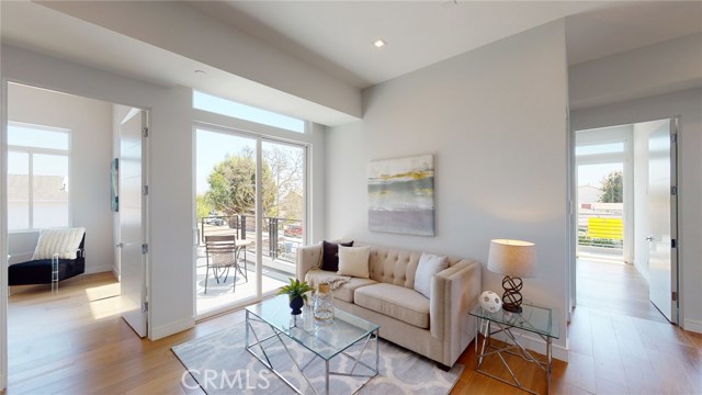 2203 Ruhland Avenue, Redondo Beach, California 90278, 4 Bedrooms Bedrooms, ,3 BathroomsBathrooms,Residential,Sold,Ruhland,PV20081344