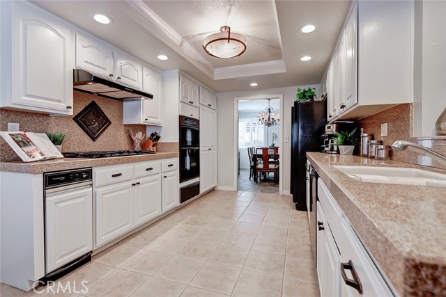 1204 Green Lane, Redondo Beach, California 90278, 4 Bedrooms Bedrooms, ,2 BathroomsBathrooms,Residential,Sold,Green,SB19075291