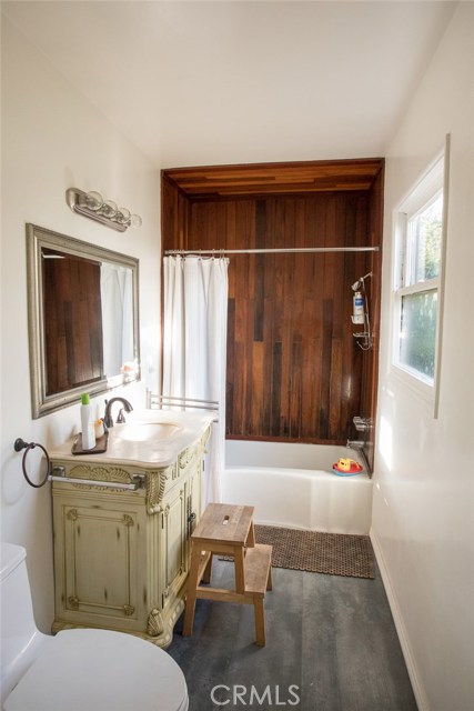 1812 Armour Lane, Redondo Beach, California 90278, 2 Bedrooms Bedrooms, ,1 BathroomBathrooms,Residential,Sold,Armour,SB17159525
