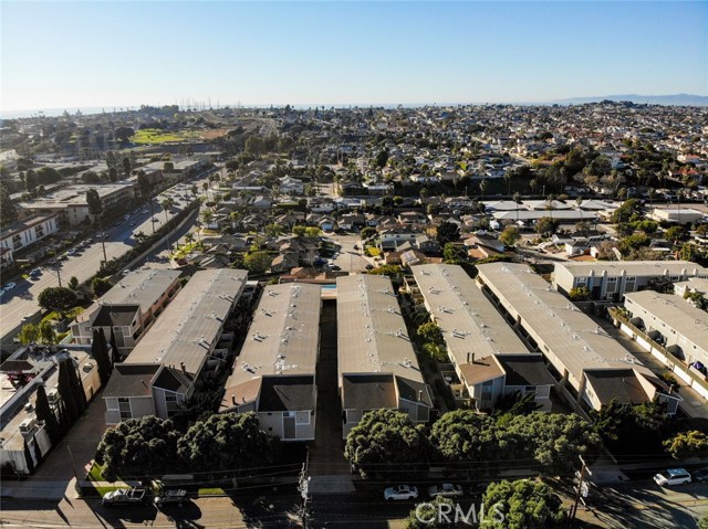 515 Meyer Lane, Redondo Beach, California 90278, 3 Bedrooms Bedrooms, ,3 BathroomsBathrooms,Residential,Sold,Meyer,PW21011132