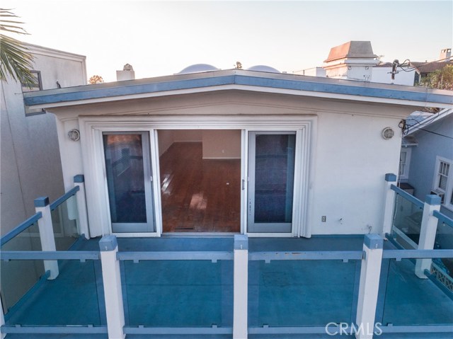 531 13th Street, Manhattan Beach, California 90266, 4 Bedrooms Bedrooms, ,2 BathroomsBathrooms,Residential,Sold,13th,SB20116052