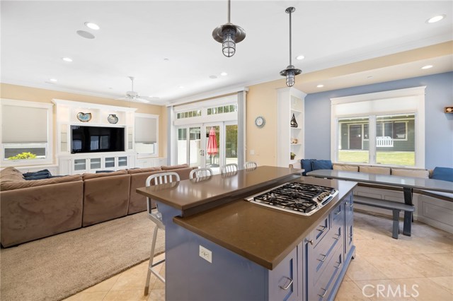 733 Juanita Avenue, Redondo Beach, California 90277, 5 Bedrooms Bedrooms, ,5 BathroomsBathrooms,Residential,Sold,Juanita,SB20142133