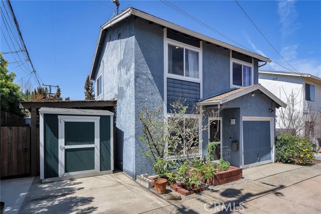 2308 Gates Avenue, Redondo Beach, California 90278, 3 Bedrooms Bedrooms, ,1 BathroomBathrooms,Residential,Sold,Gates,SB21062151
