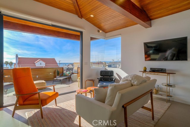 1504 Monterey, Hermosa Beach, California 90254, 3 Bedrooms Bedrooms, ,3 BathroomsBathrooms,Residential,Sold,Monterey,SB18059436