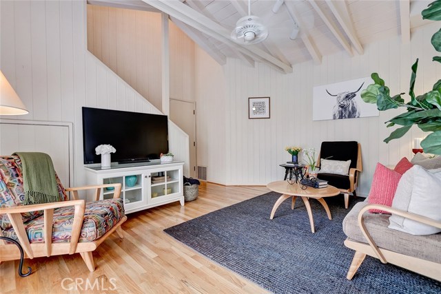 401 6th Street, Manhattan Beach, California 90266, 4 Bedrooms Bedrooms, ,2 BathroomsBathrooms,Residential,Sold,6th,SB20226539