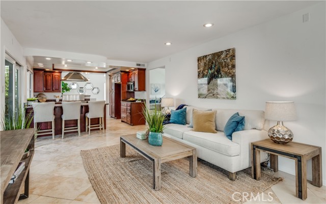 501 Faye Lane, Redondo Beach, California 90277, 3 Bedrooms Bedrooms, ,1 BathroomBathrooms,Residential,Sold,Faye,SB21071773