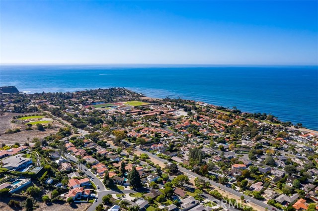 1701 Via Zurita, Palos Verdes Estates, California 90274, 3 Bedrooms Bedrooms, ,3 BathroomsBathrooms,Residential,Sold,Via Zurita,PW20240006