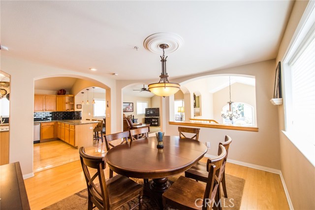 119 Juanita Avenue, Redondo Beach, California 90277, 3 Bedrooms Bedrooms, ,2 BathroomsBathrooms,Residential,Sold,Juanita,PV17089411