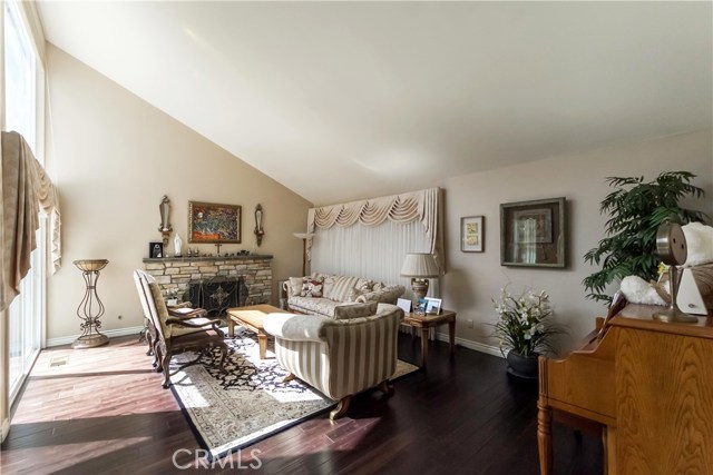 34 Horseshoe Lane, Rolling Hills Estates, California 90274, 4 Bedrooms Bedrooms, ,4 BathroomsBathrooms,Residential,Sold,Horseshoe,SB18061448