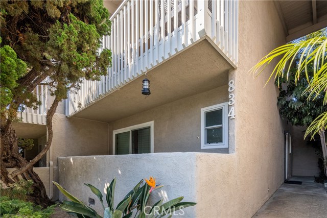 834 Lucia Avenue, Redondo Beach, California 90277, 2 Bedrooms Bedrooms, ,2 BathroomsBathrooms,Residential,Sold,Lucia,SB20066365